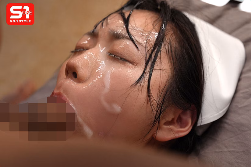 avdaisuki-cyt.com べんろ～！ジュボボボボッ！清楚な顔してフェラチオ好きすぎ顔射ナース 明日葉みつは No9